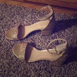 Glittery gold heels